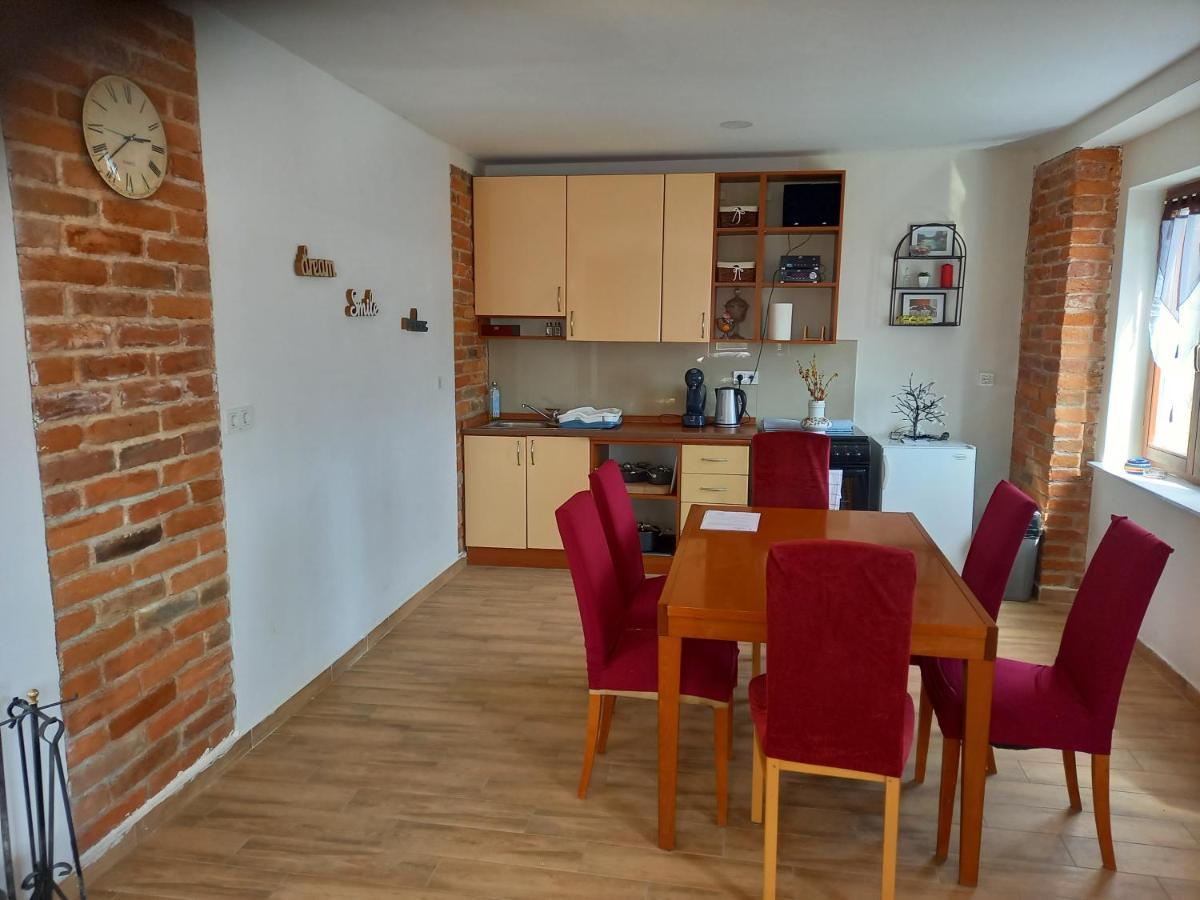 Kuca Za Odmor Luka Apartman Luka  Kültér fotó