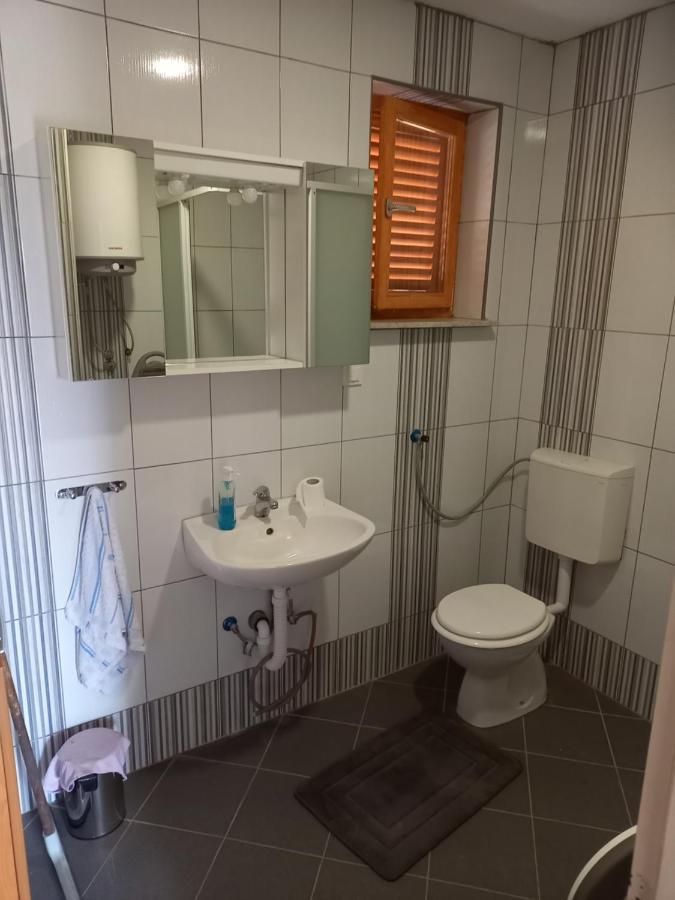 Kuca Za Odmor Luka Apartman Luka  Kültér fotó