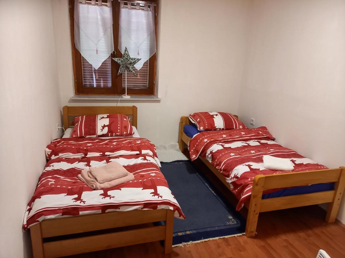 Kuca Za Odmor Luka Apartman Luka  Kültér fotó